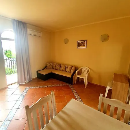 Elenite Private Apartments Апартамент *