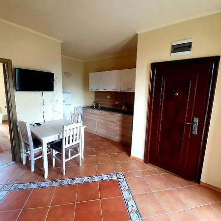 Апартамент Elenite Private Apartments Елените