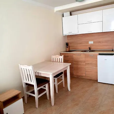 Apartment Elenite Private Apartments