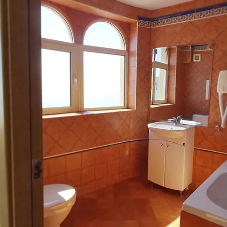 Elenite Private Apartments *