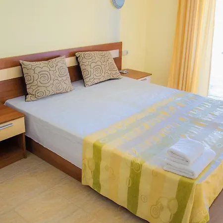 Elenite Private Apartments Апартамент *