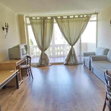 Apartament Elenite Private Apartments *