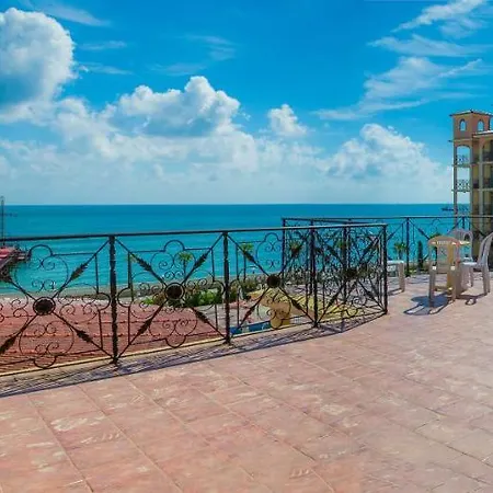 Elenite Private Apartments *